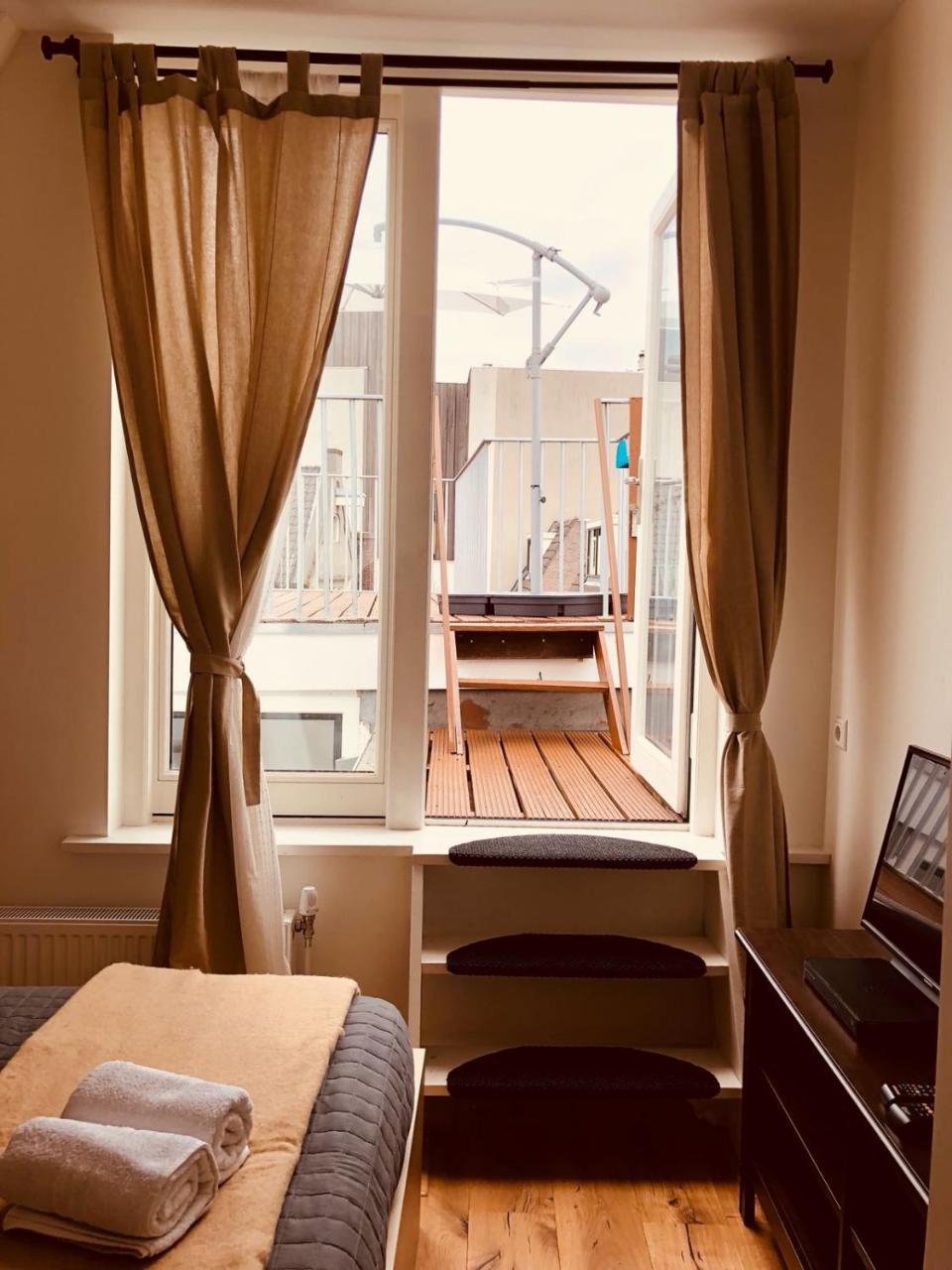 A'Dam Rooftop Lux Bed and Breakfast Amsterdam Eksteriør billede